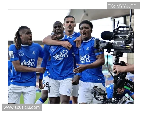 足球星是哪个为中心探寻足球明星身份与背后故事揭秘